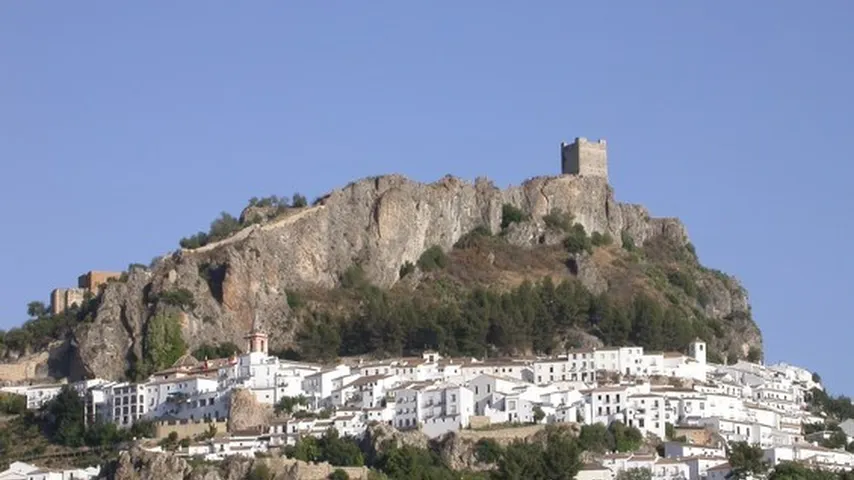 No dejes escapar la oportunidad de disfrutar de la Ruta de los Pueblos Blancos de Cádiz. (Foto: Wikimedia)