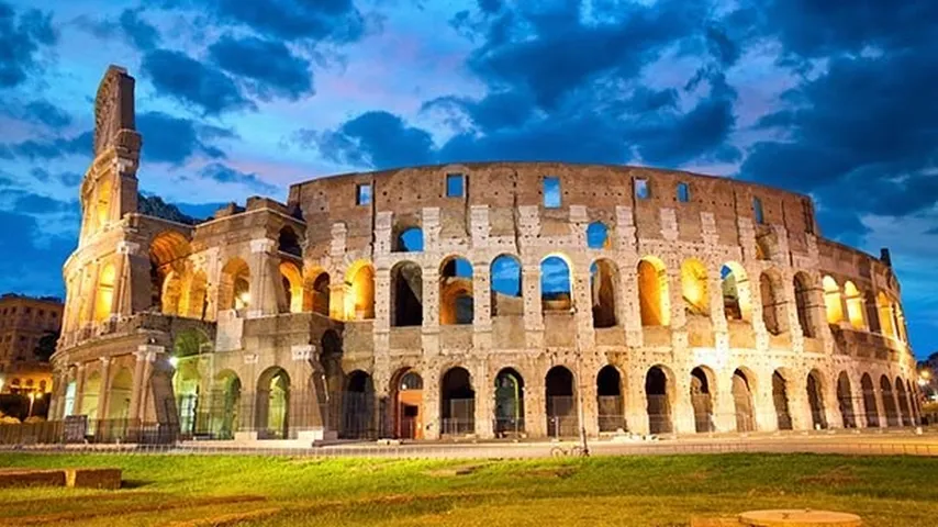 El Coliseo de Roma volverá a tener suelo de arena en 2023. (Foto: Envato)