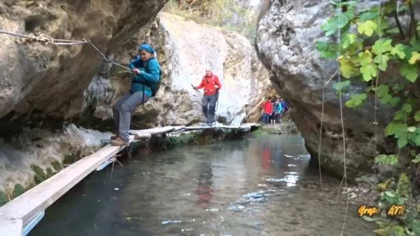 La ruta del Zarzalar de Nerpio esconde grandes secretos. (Foto: YouTube)